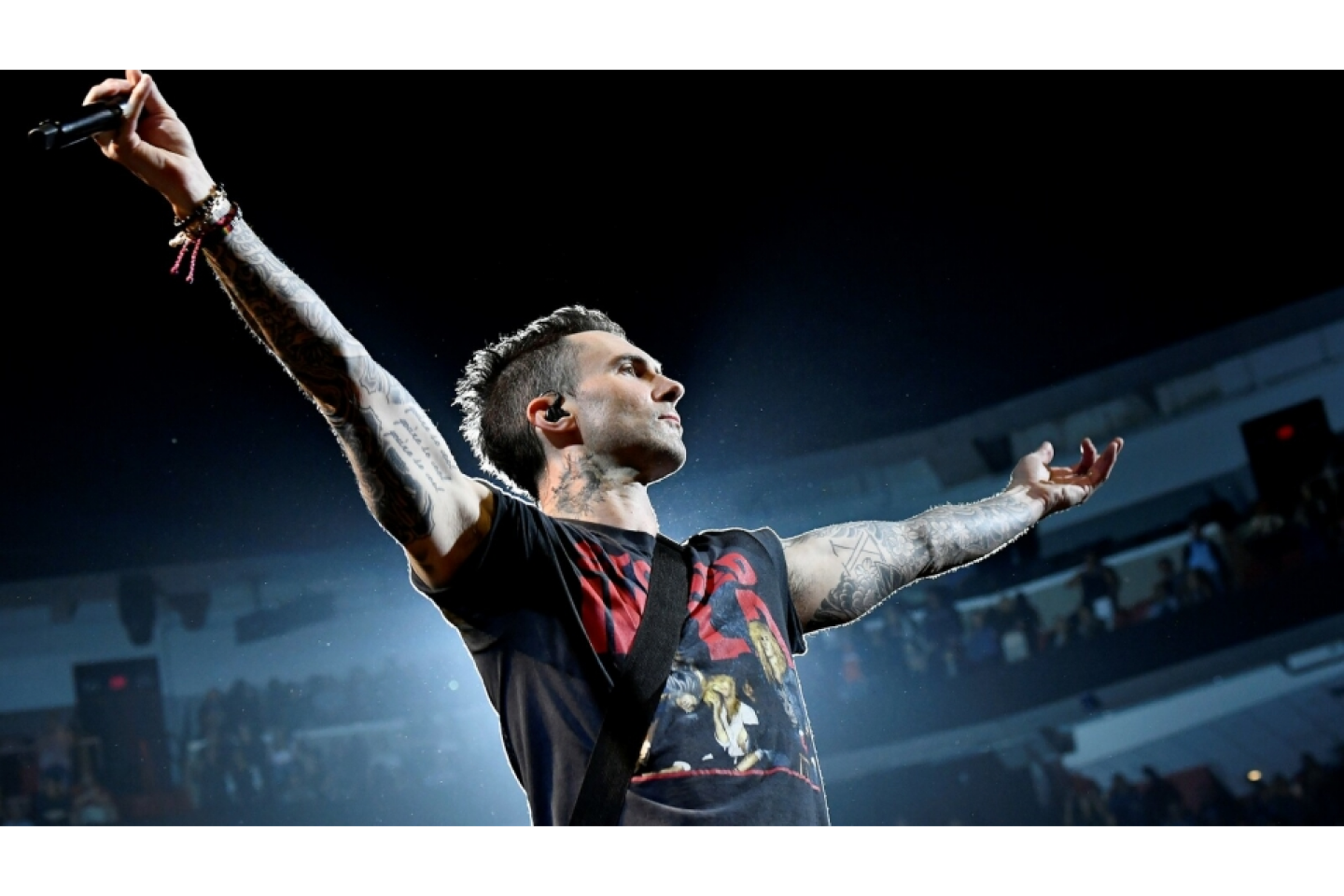 maroon 5-1